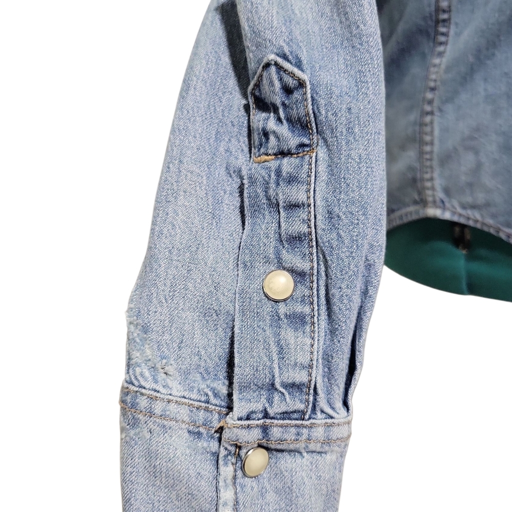 Lucky Brand Women's Embroidered Western Denim Pearl Snap Shirt Size S Distressed - Picture 9 of 16